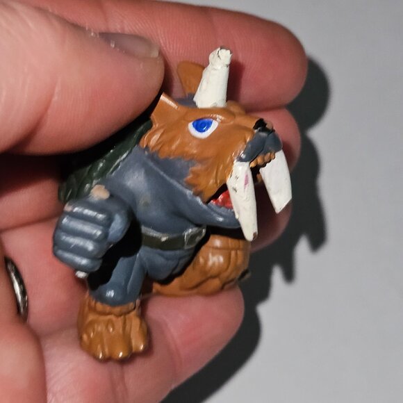 2 Digimon Figures Lot  Digital Monsters 1.5" Red Tyrannomon 1.75" Zudomon - Picture 6 of 13